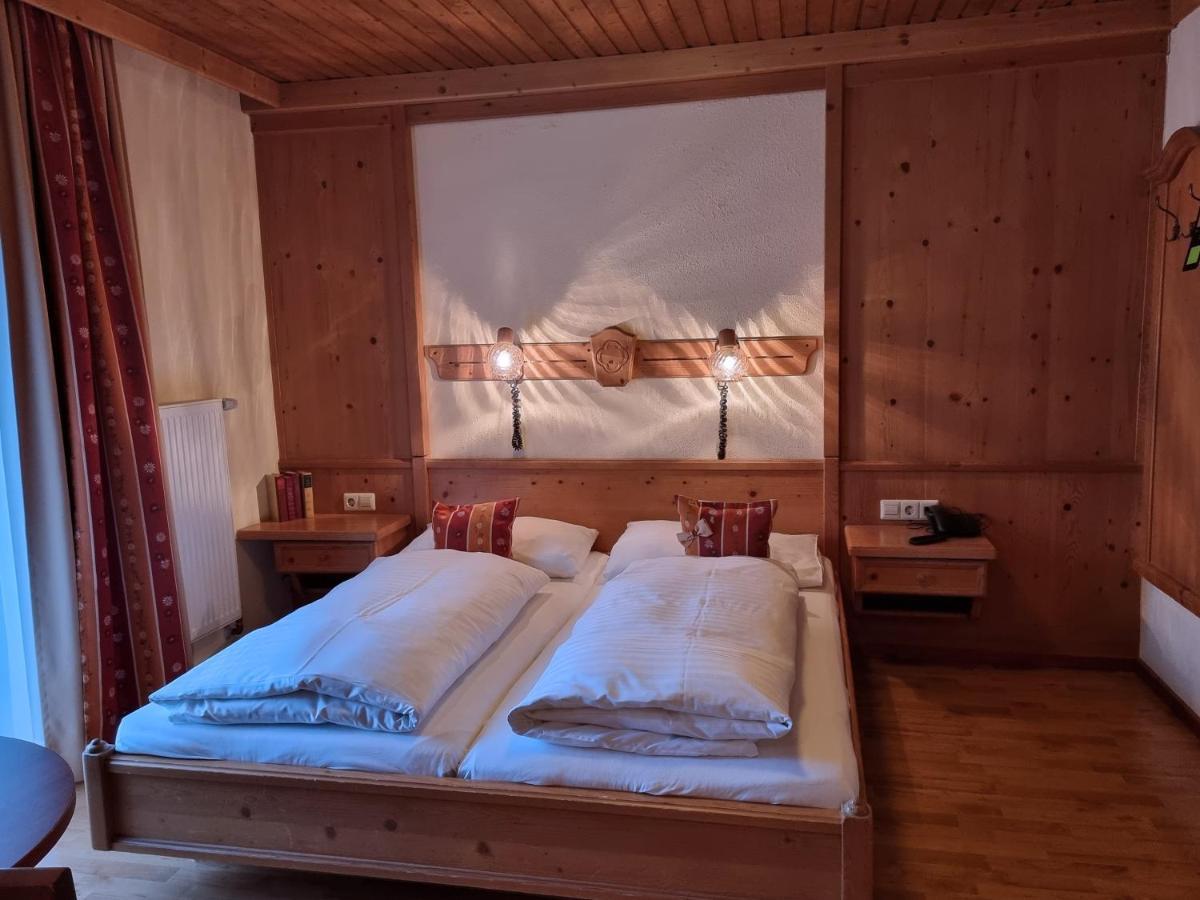 Karnischer Hof Hotel 3*